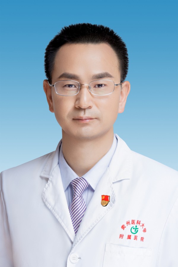 罗雄照片